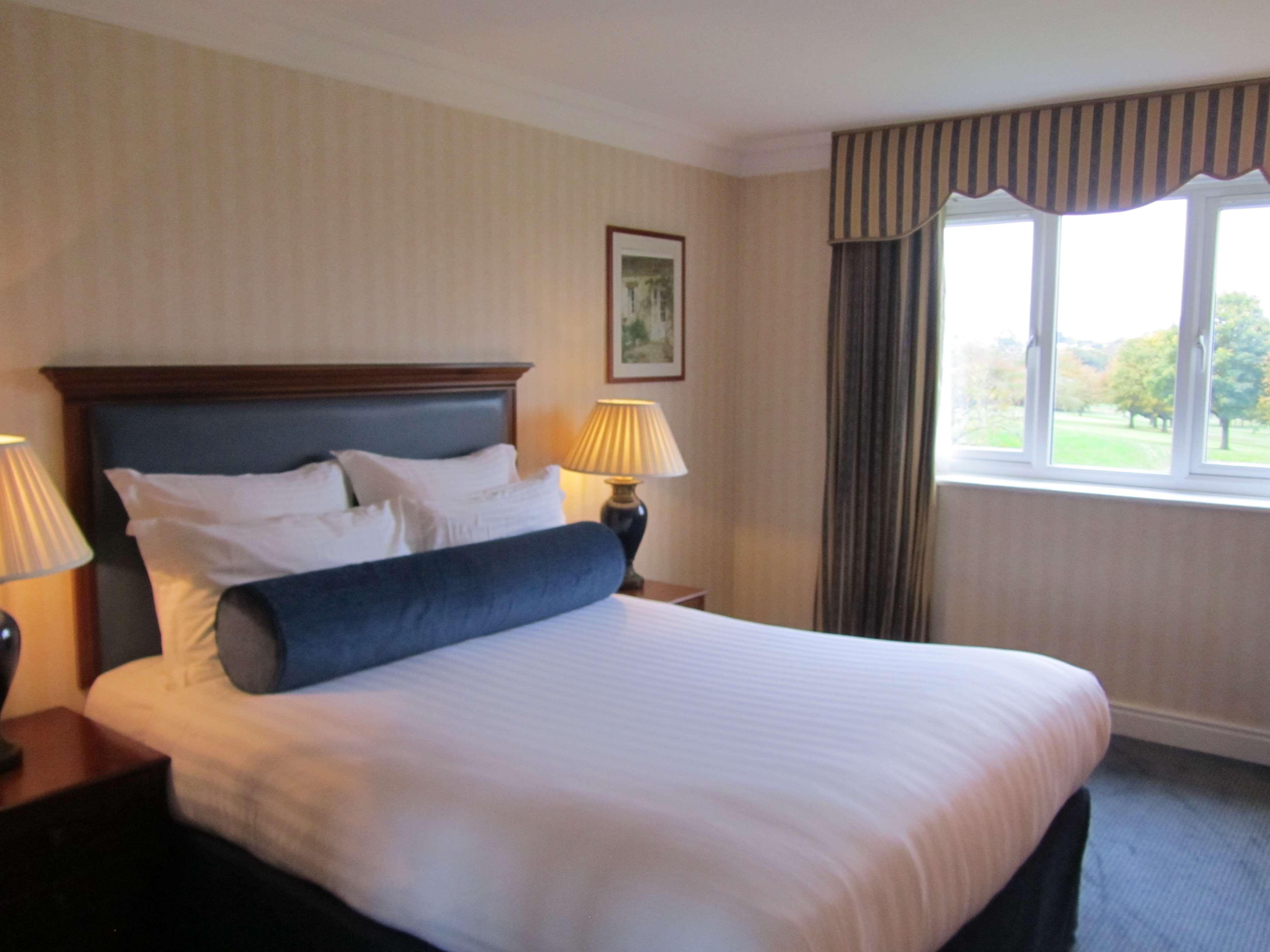 Windmill Village Hotel, Golf Club & Spa, BW Signature Collection Ковънтри Екстериор снимка