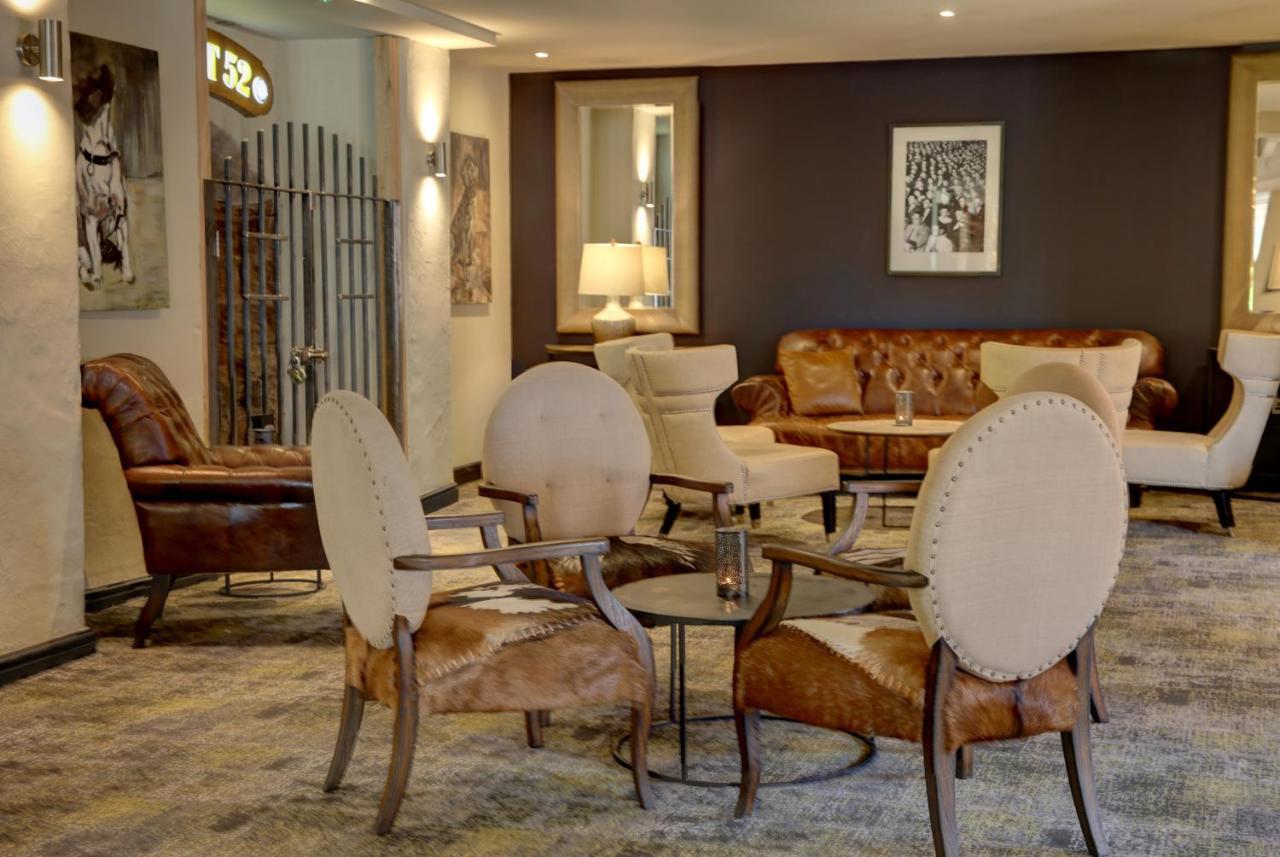 Windmill Village Hotel, Golf Club & Spa, BW Signature Collection Ковънтри Екстериор снимка